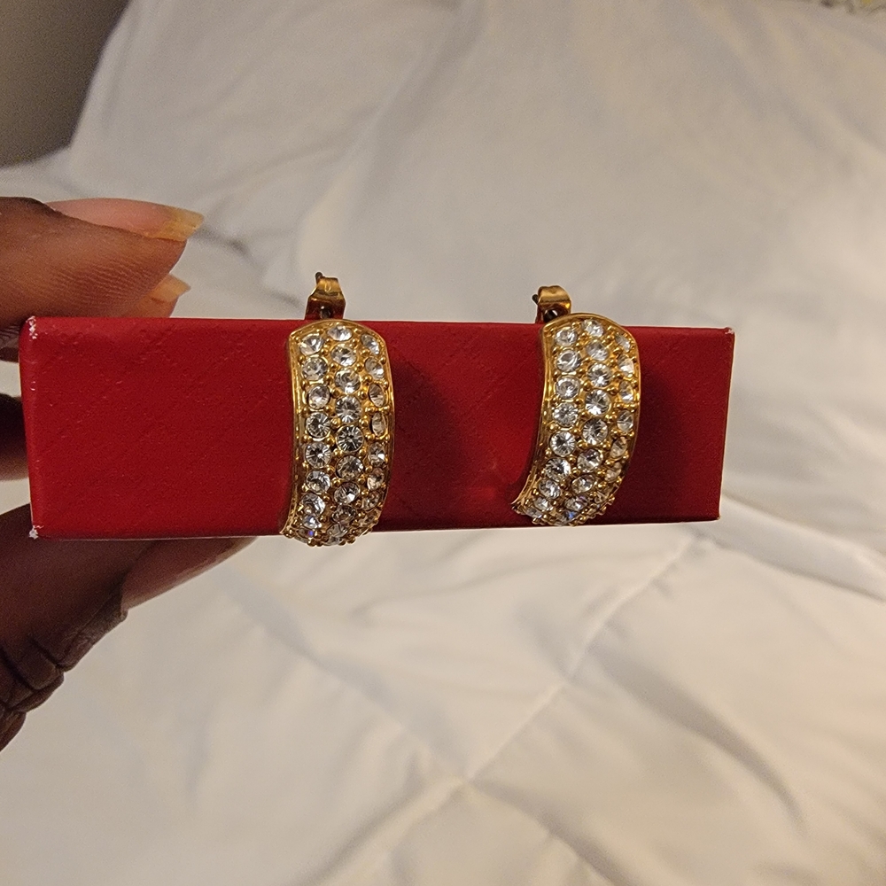 Elegant Gold Crystal Hoop Earrings